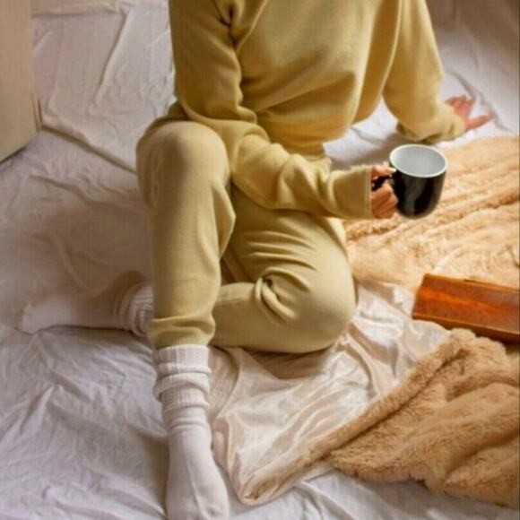 CAARA Wool Blend Mustard Yellow Jogger Pant Small Loungwear Casual Cozy - Picture 1 of 6